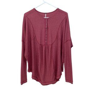 Free People Leo Henley Size S Waffle Knit Wild Rose Red Oversized‎ Stretch Top